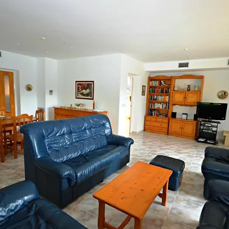 Holiday home Casa Con Piscina, Wifi, A/a Y Barbacoa En - Es-89-82 Sant Pere Pescador