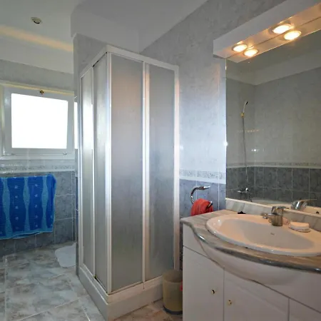 Casa Con Piscina, Wifi, A/a Y Barbacoa En - Es-89-82